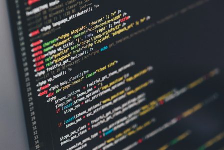 Know About Virtual Machines and How They Are Useful in WEB3 blog featured image